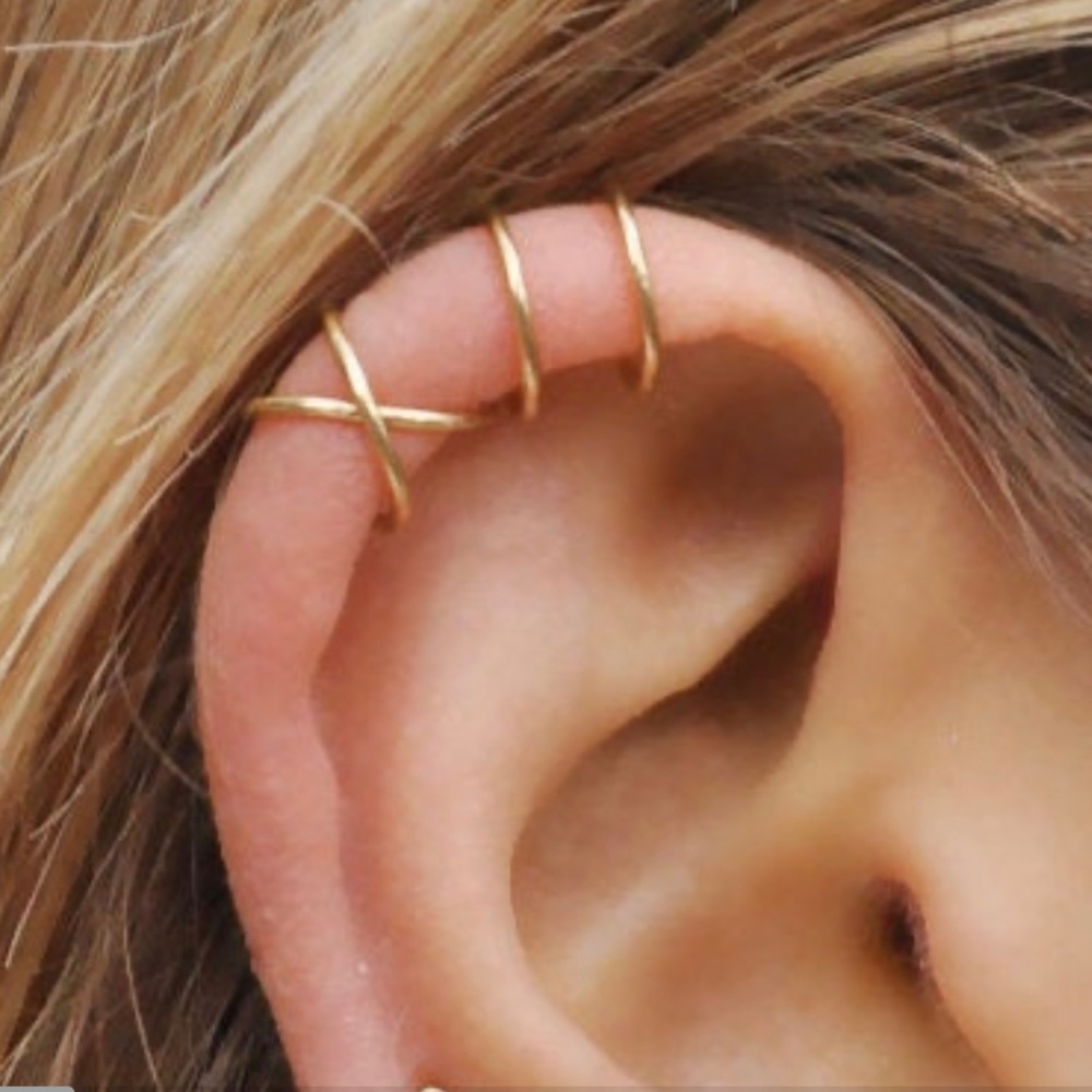 ✨Set of two Gold Ear Cuffs✨
